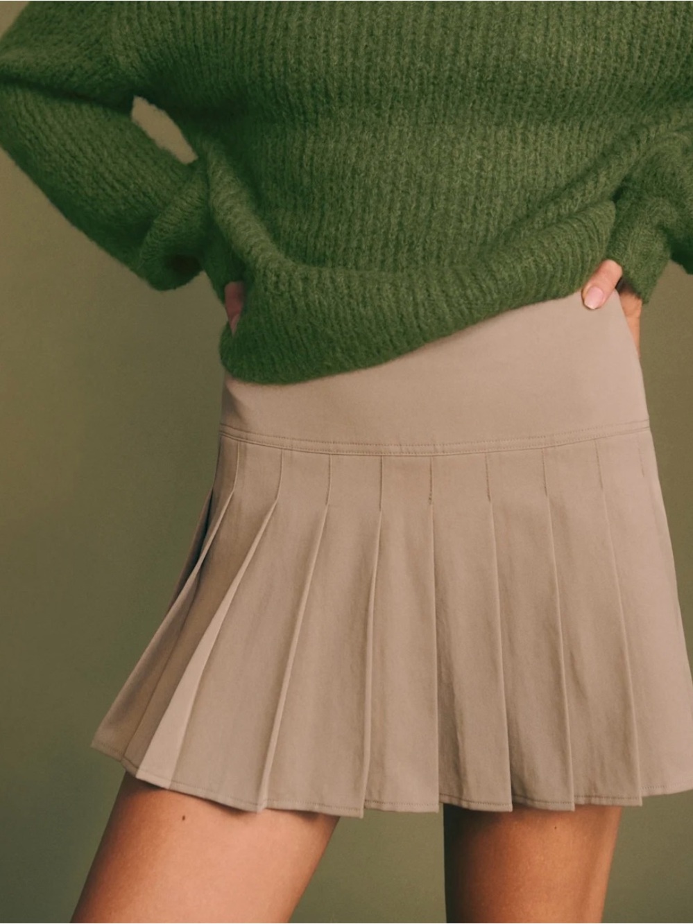 Reformation Tessa Pleated Mini Skirt